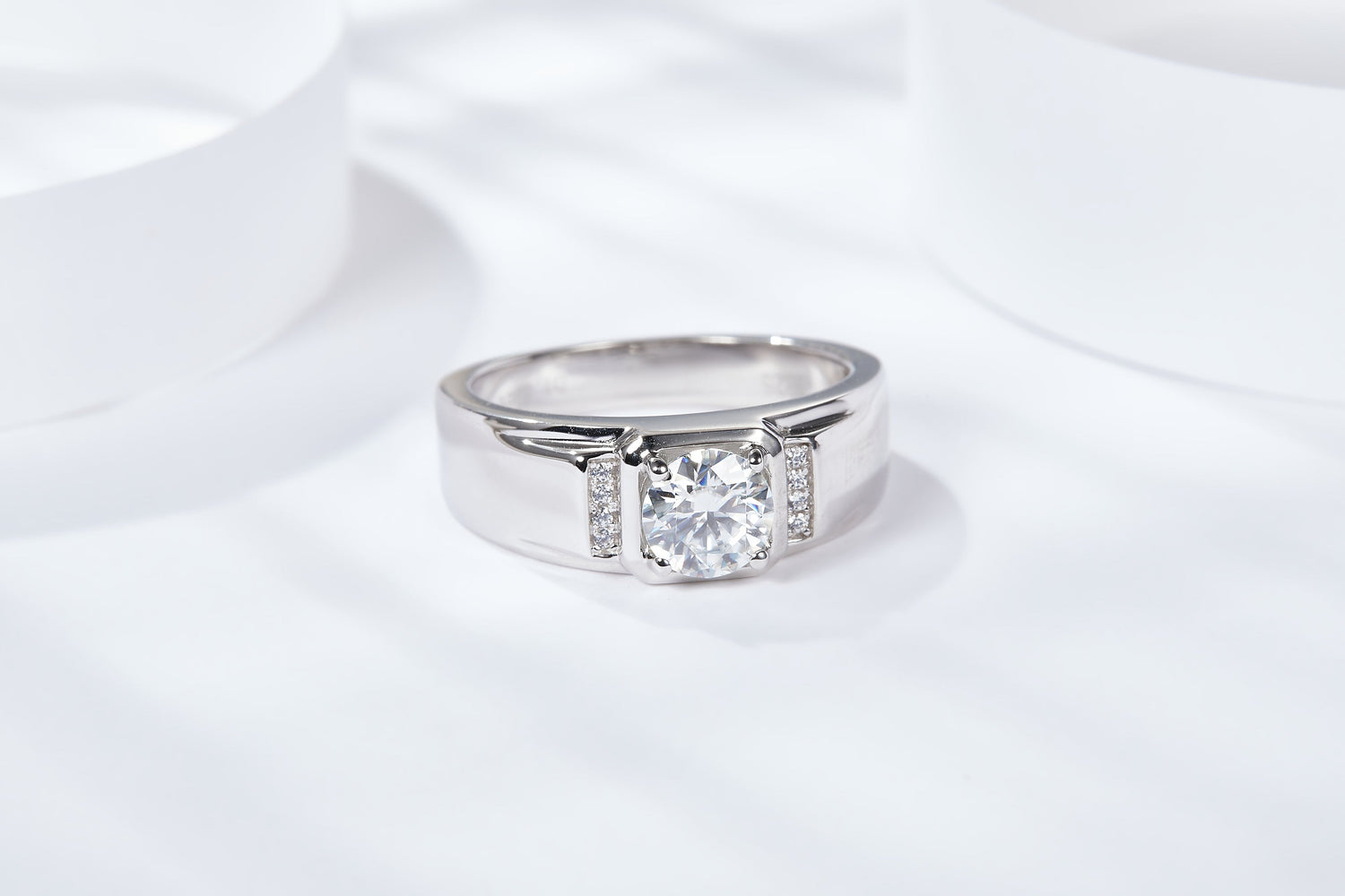 Women's Rings