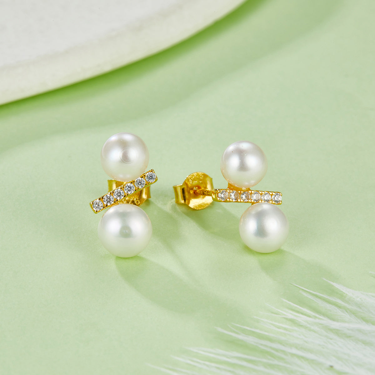 Freshwater Pearl Bar Stud Earrings – S925 Platinum Plated – view 5