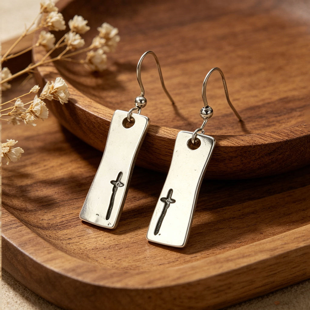 Fashionable Minimalist-style Womens Earrings – view 6