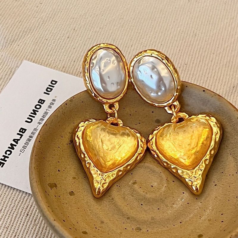 Vintage French Heart Drop Earrings – Imitation Pearl – view 6