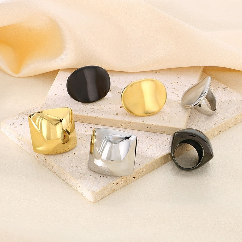 Exaggerated 18k Gold-plated Titanium Steel Ring For Men And Women – view 2