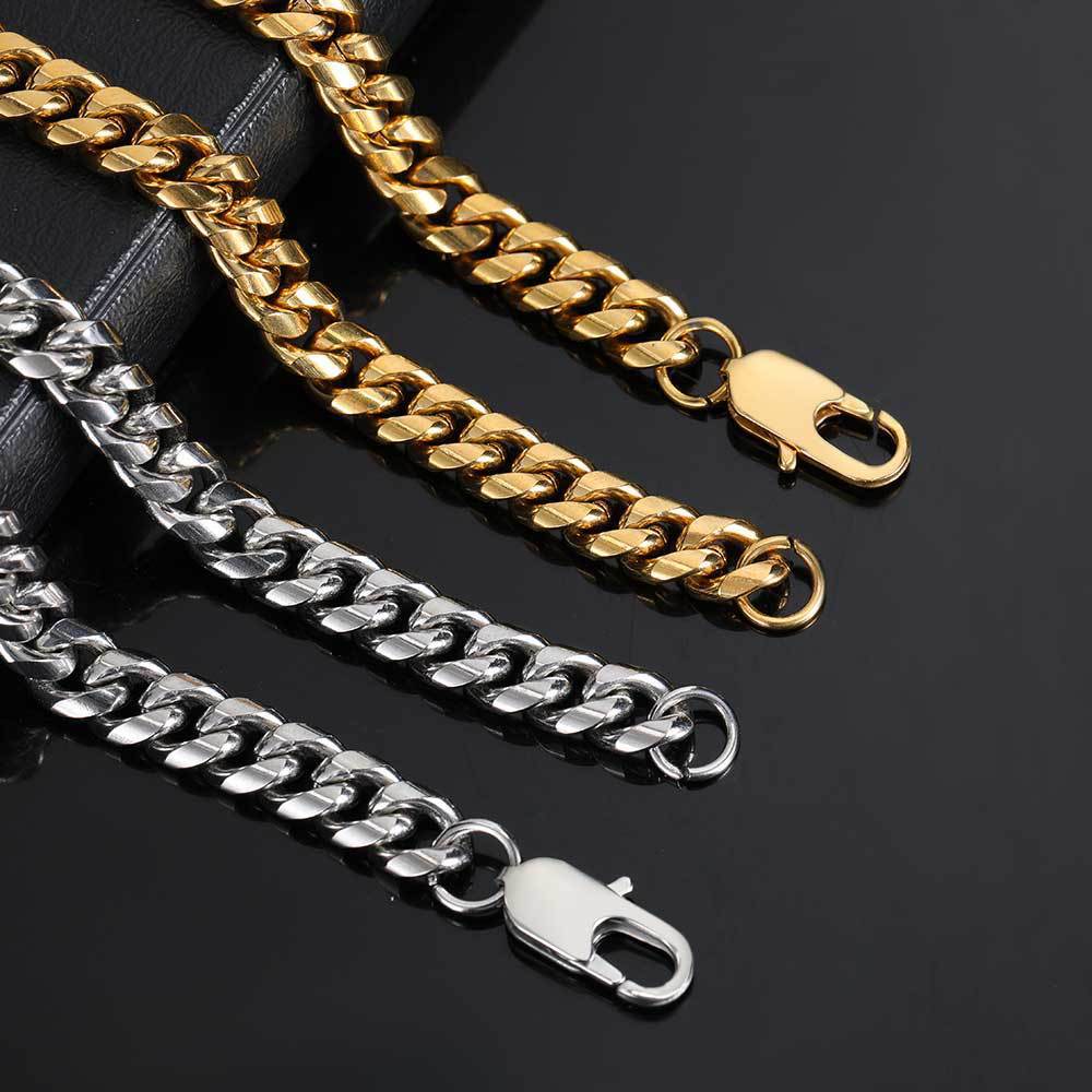 Japanese Buckle Cuban Link Chain 18K Gold Men's Bracelet – view 4