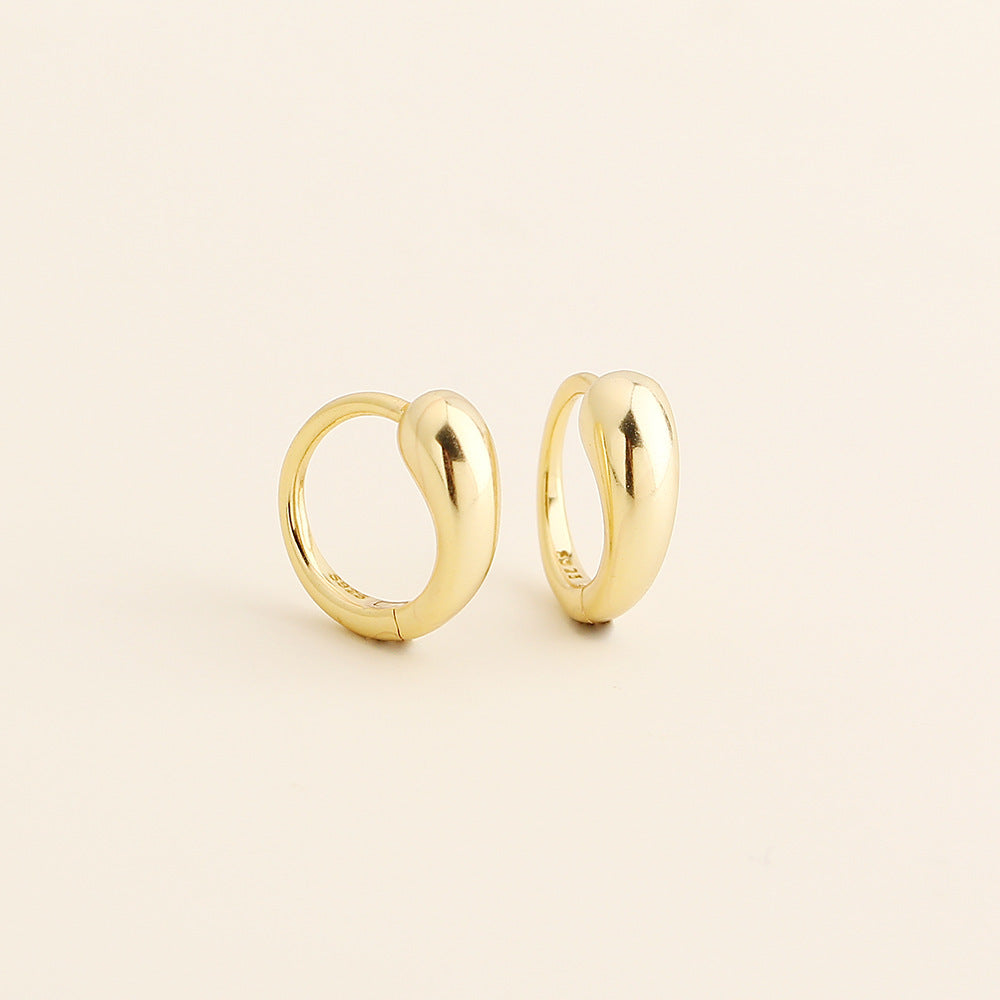 Elegant And Geometric Minimalist Earrings – view 7
