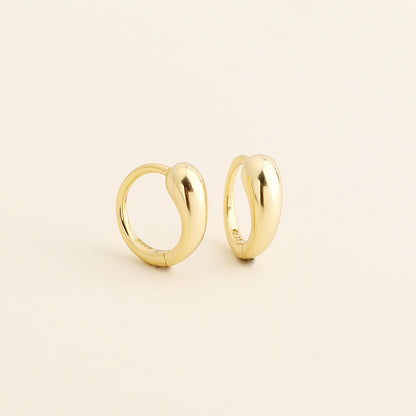 Elegant And Geometric Minimalist Earrings – view 7