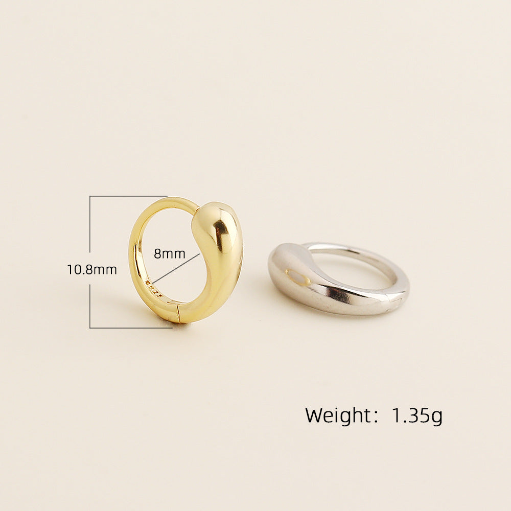 Elegant And Geometric Minimalist Earrings – view 4