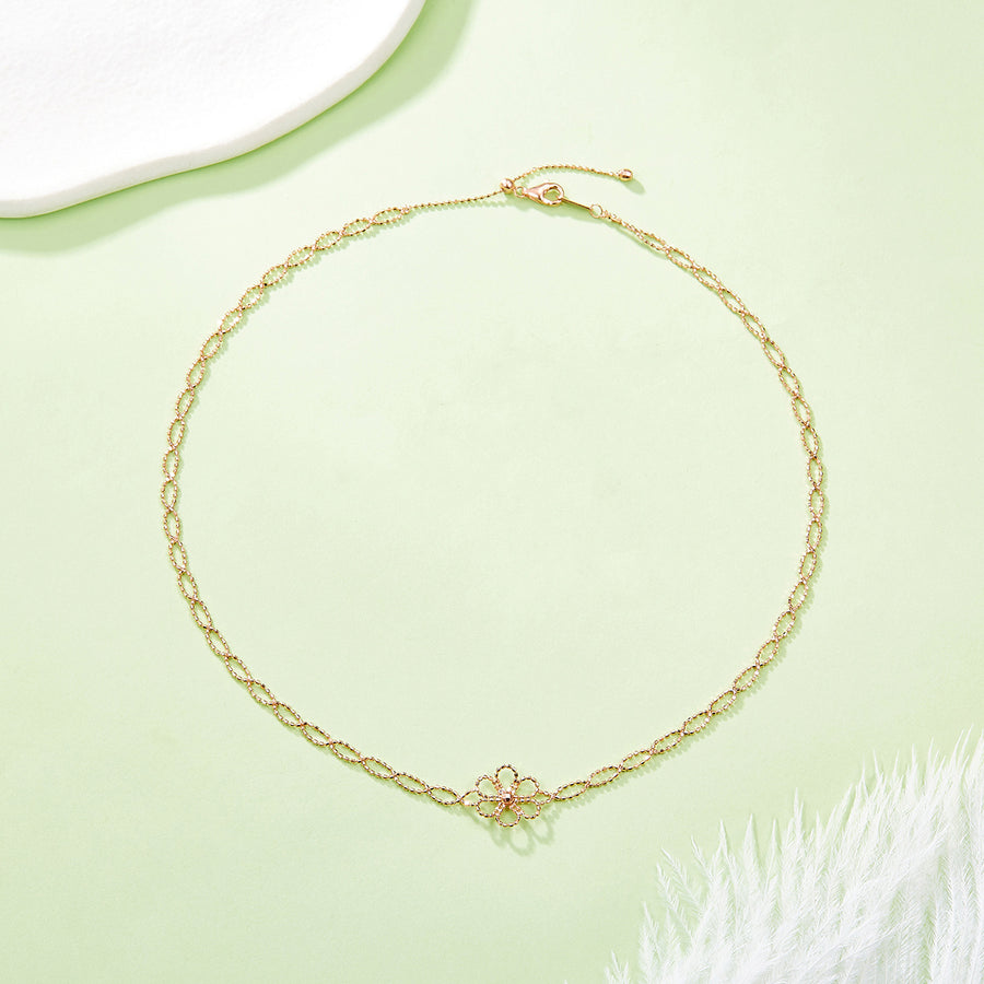 Hollow flower adjustable necklace in plated finish – view 5