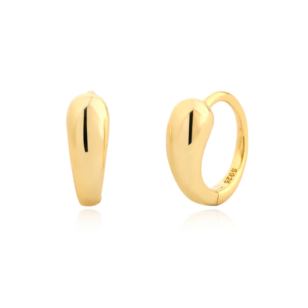 Elegant And Geometric Minimalist Earrings – view 2