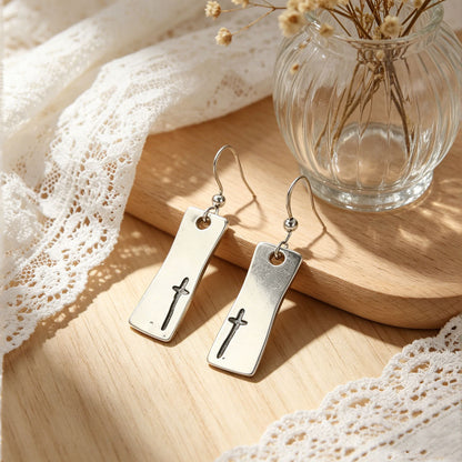 Minimalist-style Womens Earrings – view 3