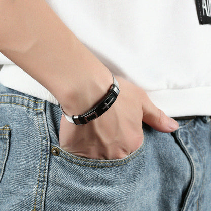 Gold Cross Mesh Bracelet – Titanium Steel – view 2
