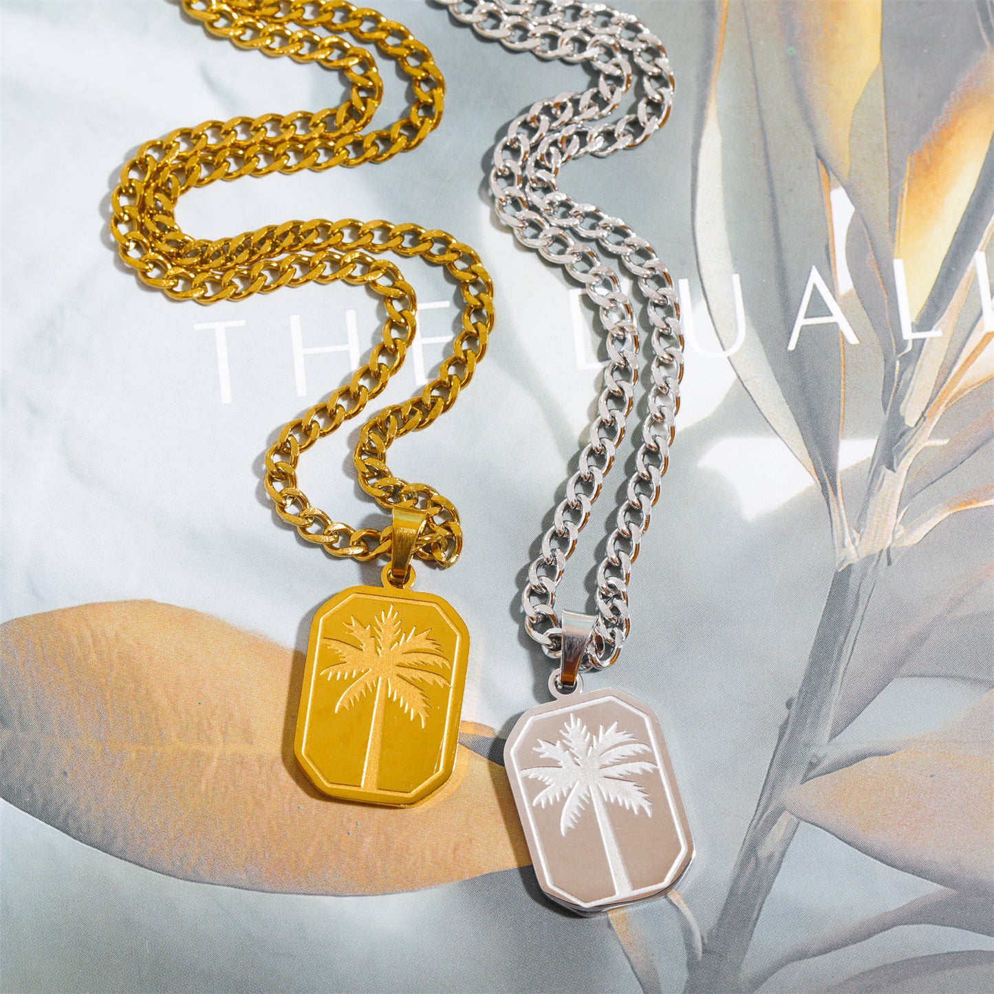 Men's Titanium Steel Palm Leaf Square Dog Tag Pendant Necklace – view 2