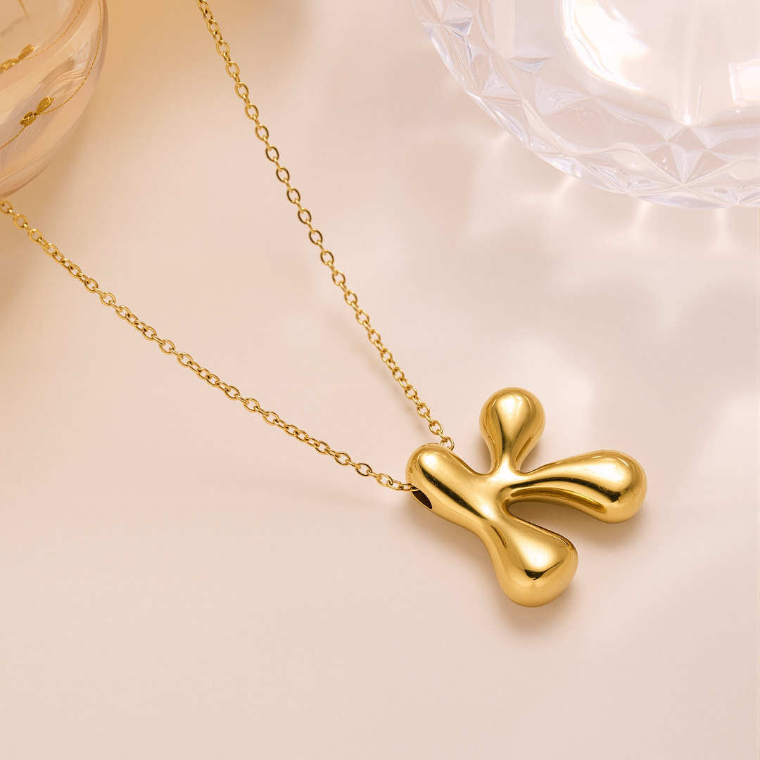 New Titanium Steel 18K Gold-Plated 26-Letter Necklace For Women – view 26