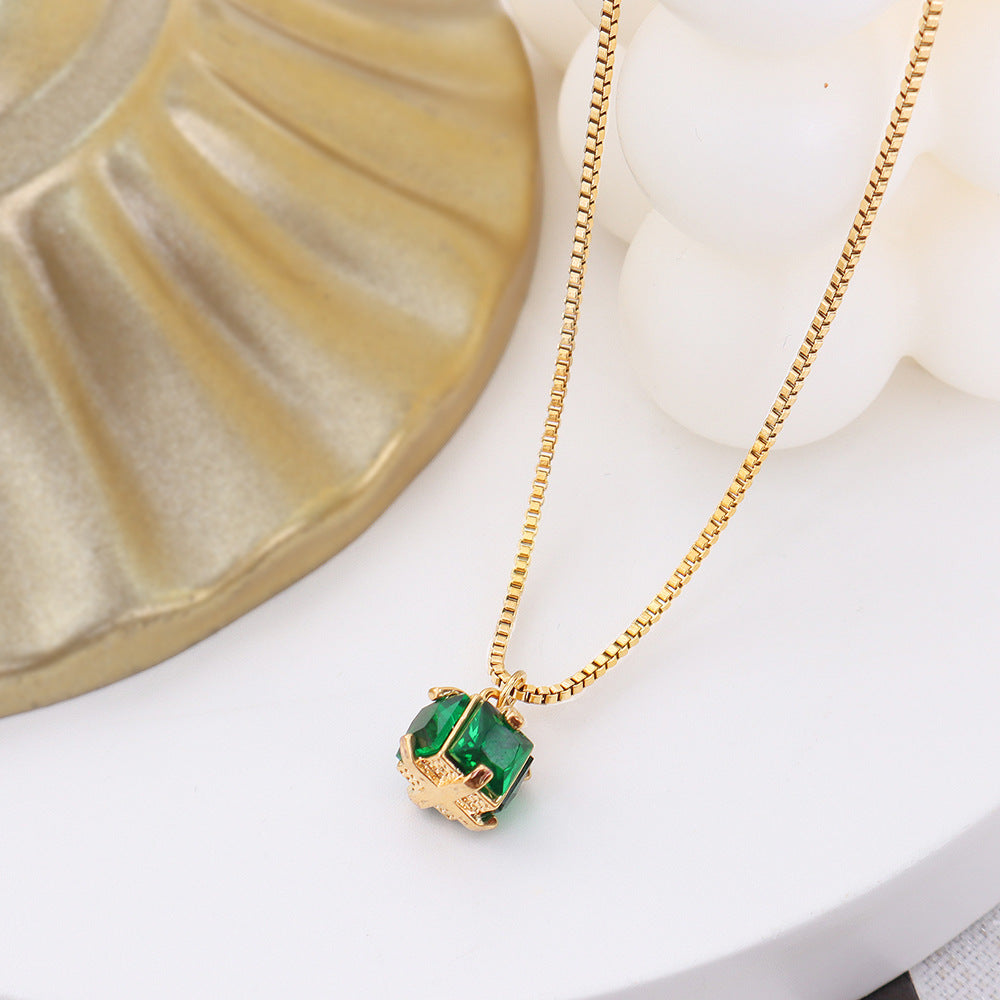 Green Zircon Pendant Necklace – Gold Titanium Steel – view 4