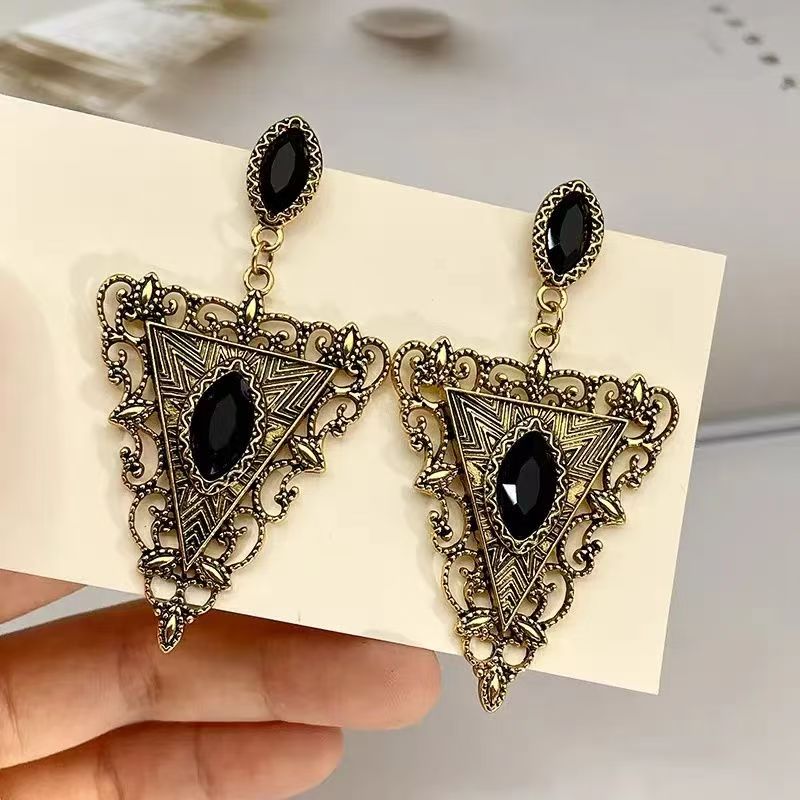 French Retro Black Rhinestone Triangle Dangle Earrings – view 2