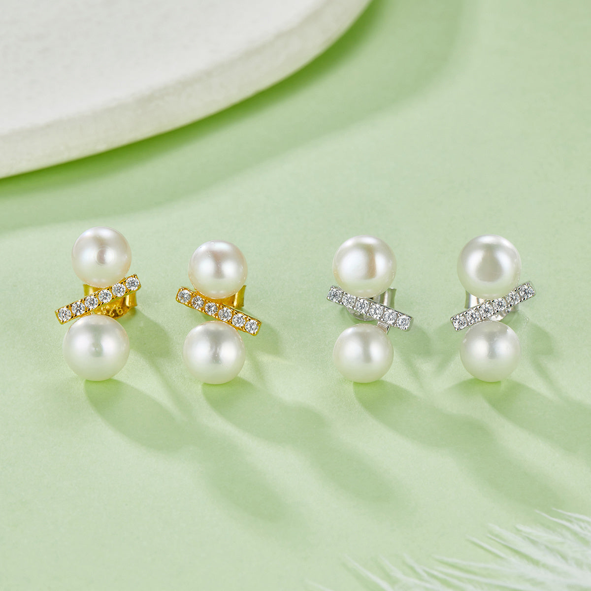 Freshwater Pearl Bar Stud Earrings – S925 Platinum Plated – view 6
