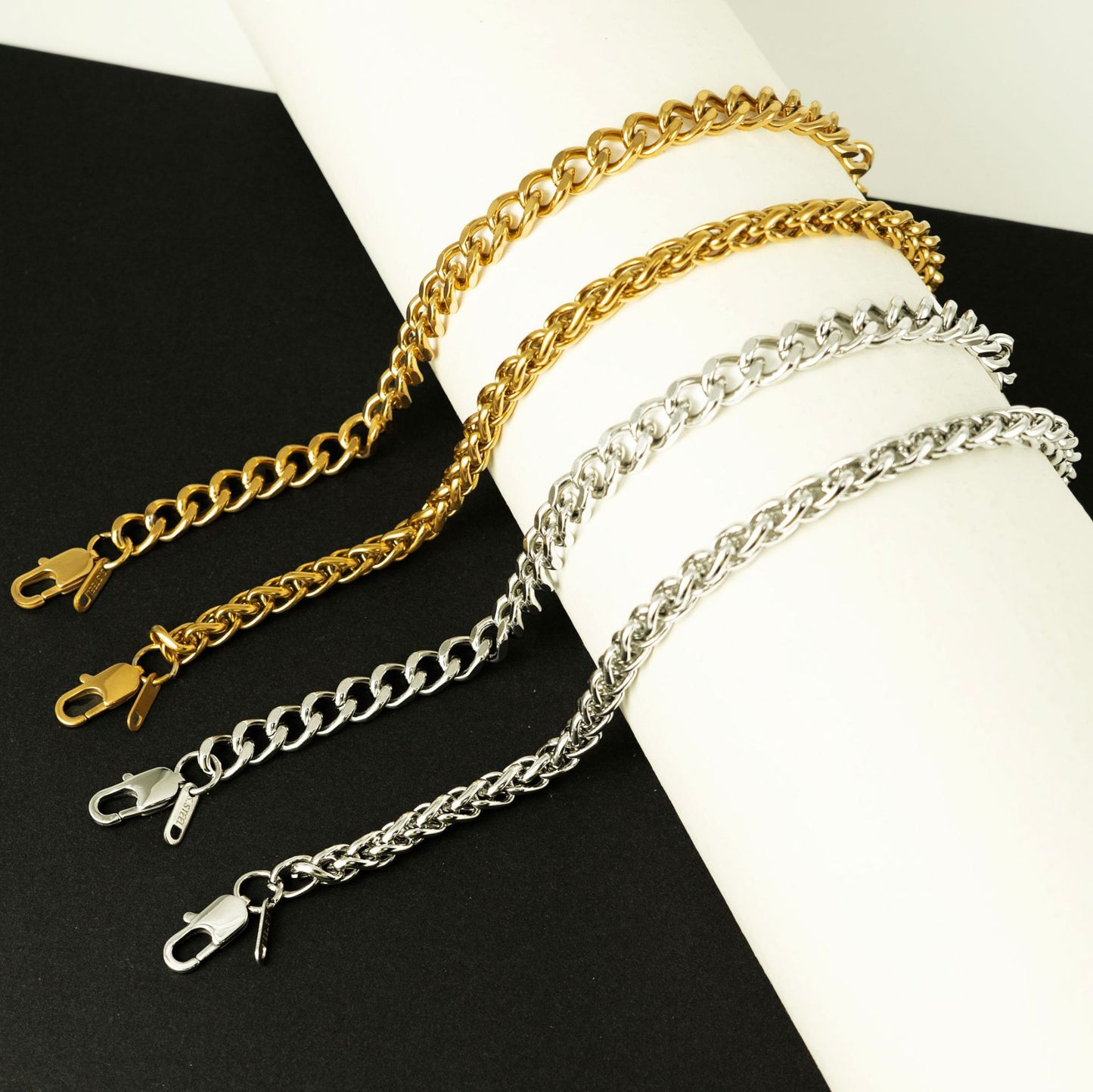 Japanese Buckle Cuban Link Chain 18K Gold Men's Bracelet – view 3