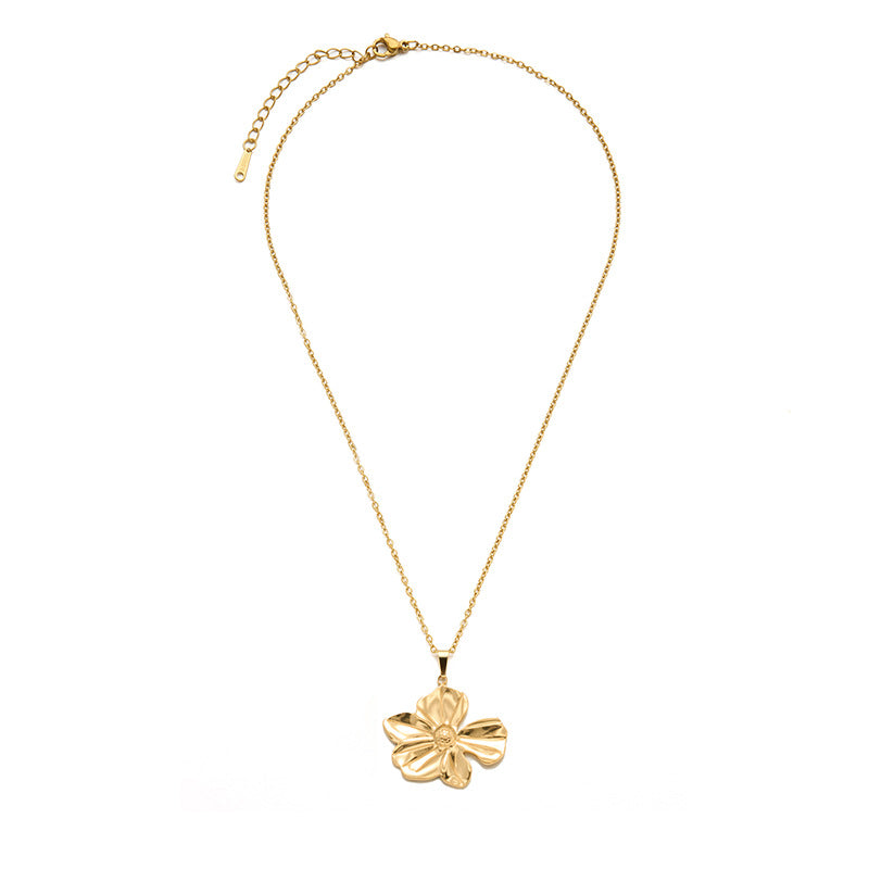 Leaf & Flower Pendant Necklace – 18K Gold Plated Steel – view 5