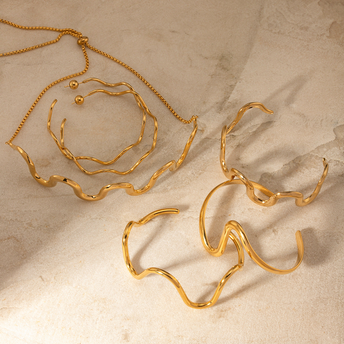 18K Gold Stainless Steel Wave Pull-out Necklace – view 2