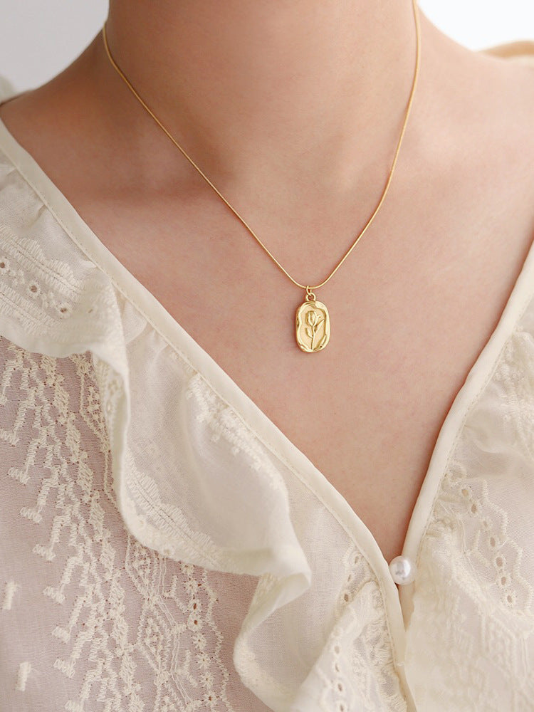 Tulip Snake Chain Necklace – Gold Titanium Steel – view 7
