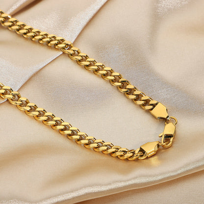Cuban Chain Necklace – 18K Gold Plated, Lobster Clasp – view 2