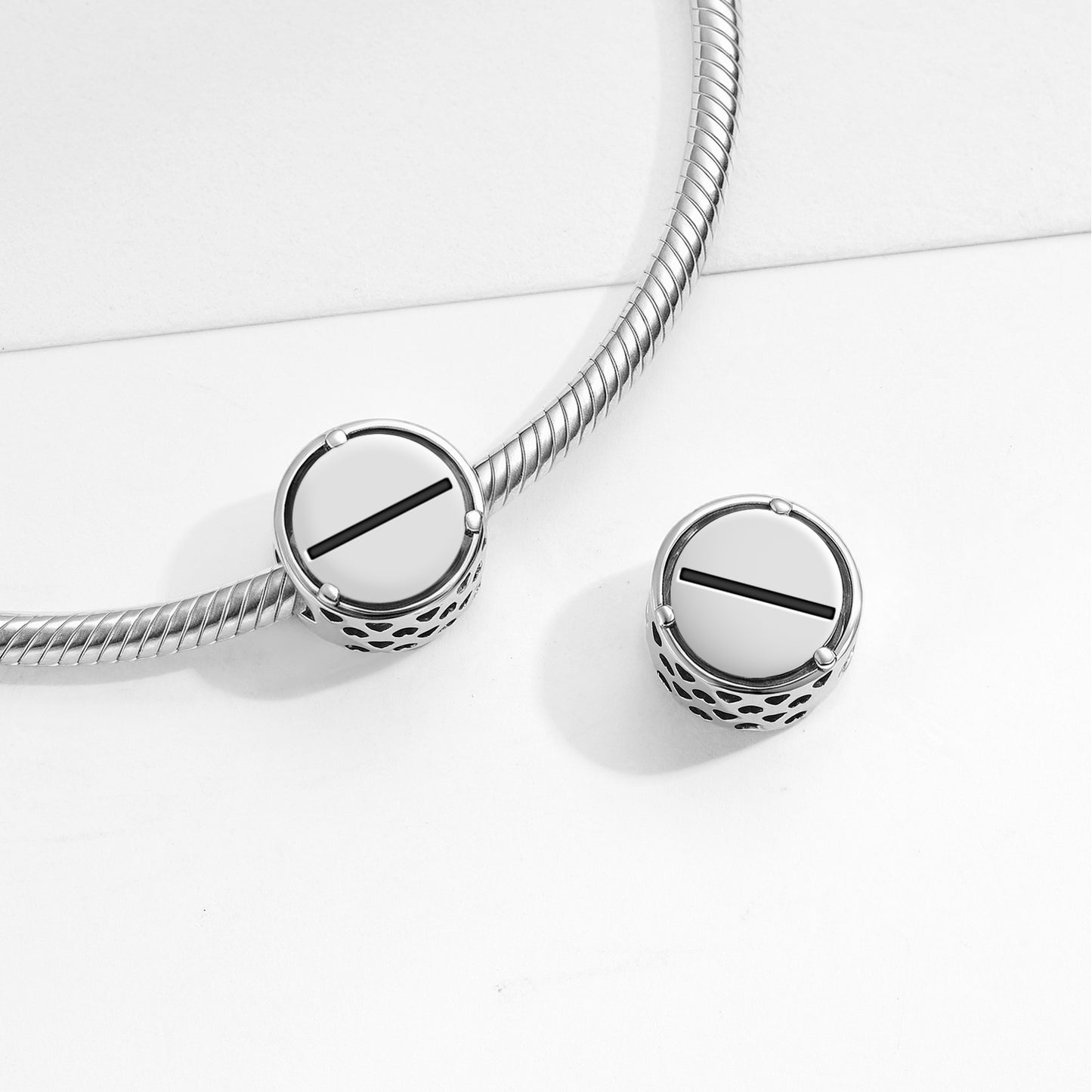 Latvian Maras Zeme – Earth Mother Charm – 925 Sterling Silver – view 2