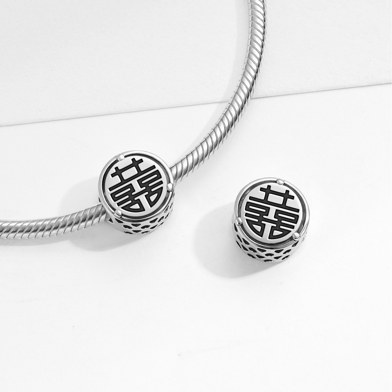 Chinese Shuāngxǐ – Double Happiness Charm – 925 Sterling Silver – view 2