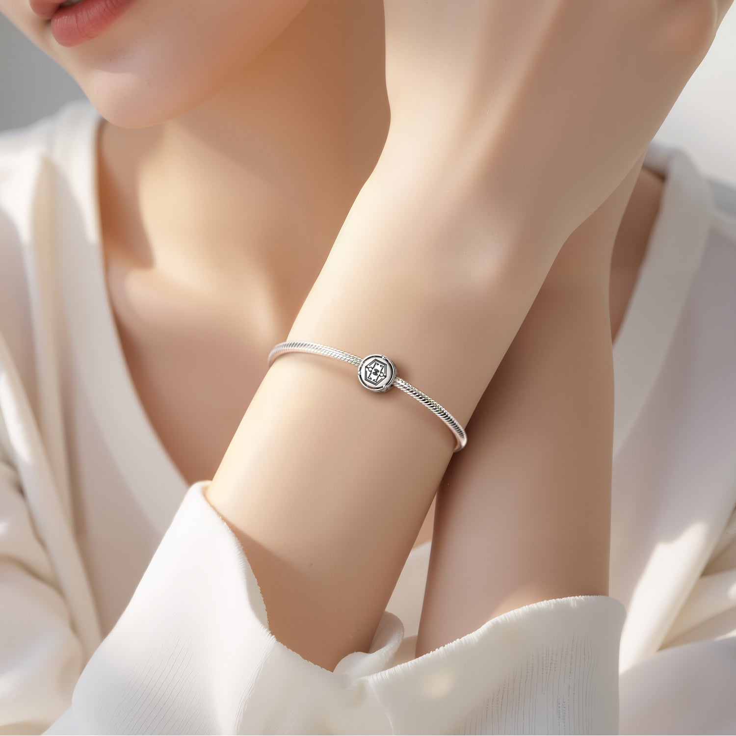 Turkish Elma Cicegi Charm – 925 Sterling Silver – view 4