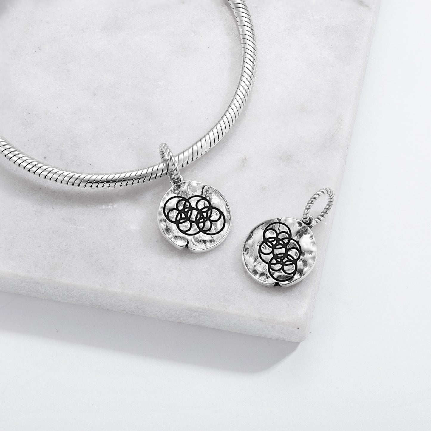 Crop Circles Braid Pattern Symbol Dangle Charm – 925 Sterling Silver – view 2
