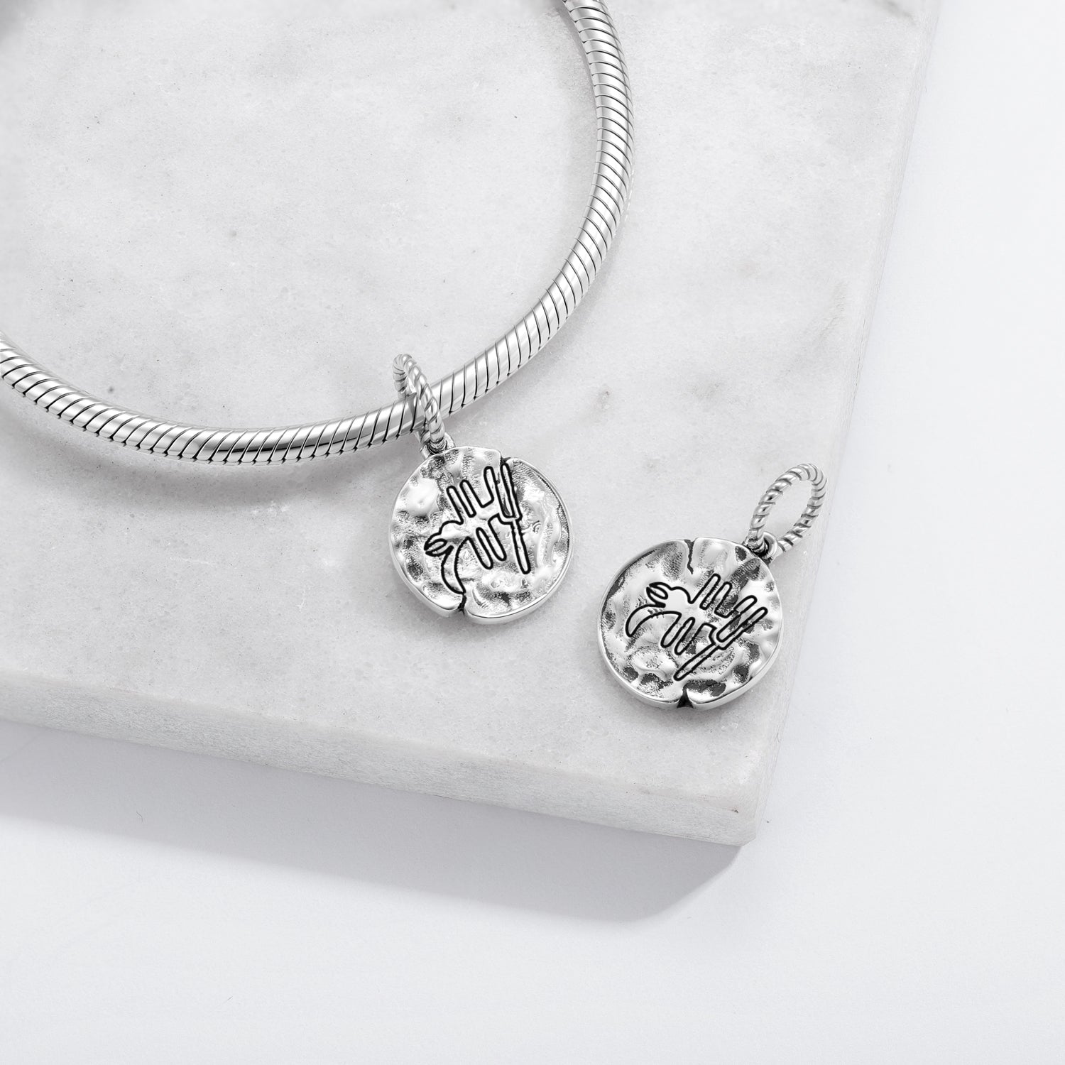 Lines The Parrot Dangle Charm – 925 Sterling Silver – view 2