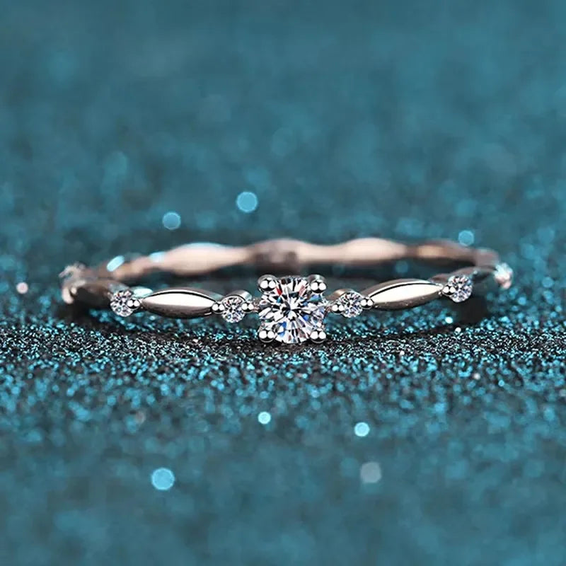 Moissanite solitaire ring in 925 sterling silver