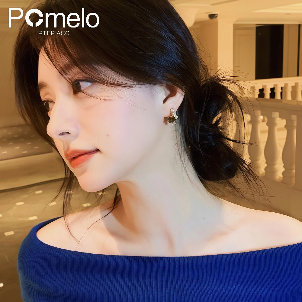 Coffee Curved Stud Earrings – Autumn Maillard Style – view 3