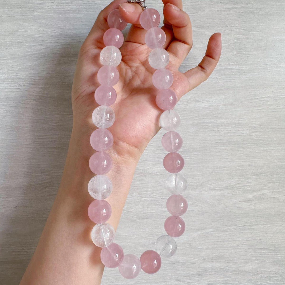 Womens Fashionable And Unique Crystal Beaded Necklace – view 8