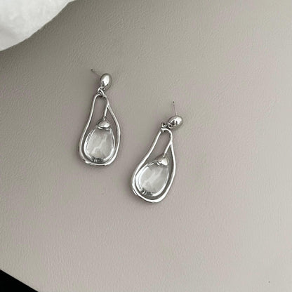 Vintage Hollow Teardrop Earrings – French Style – view 6