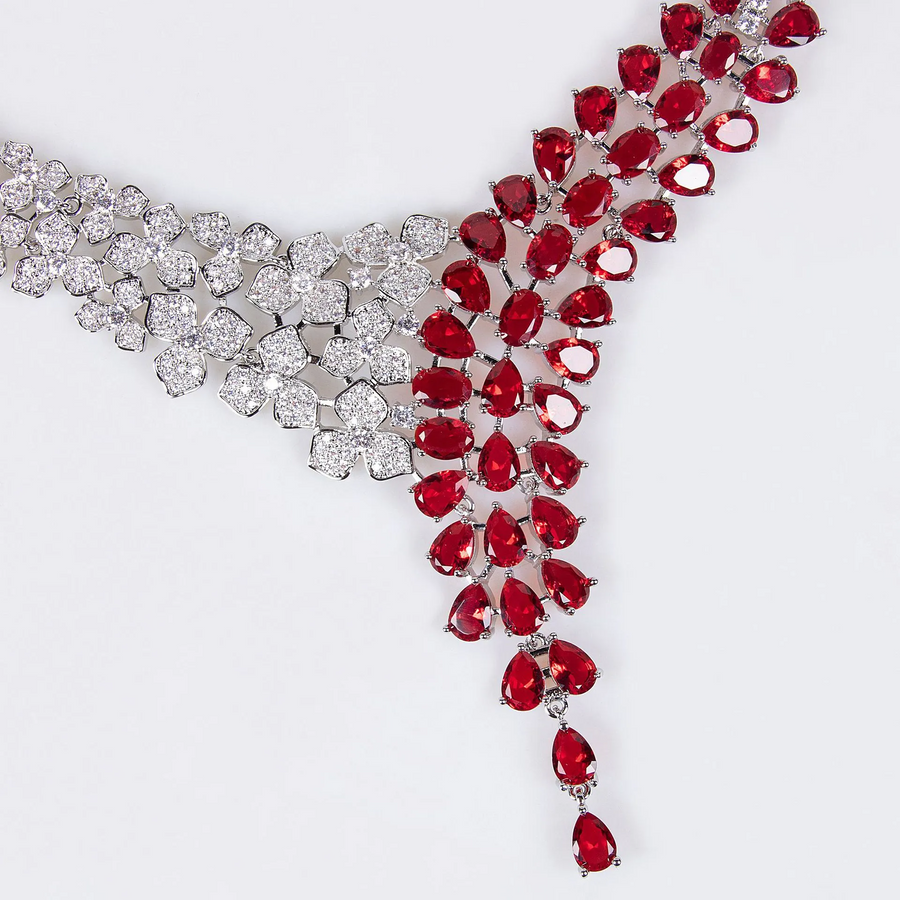 Coloured Statement red set – floral and stone detail