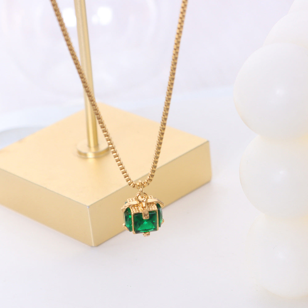 Green Zircon Pendant Necklace – Gold Titanium Steel – view 3