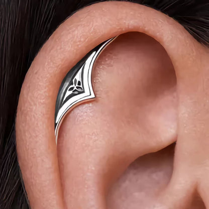 Halloween Horror Gothic Geometric Hollow-out Crescent-shaped Helix Stud – view 4