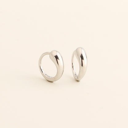 Elegant And Geometric Minimalist Earrings – view 6
