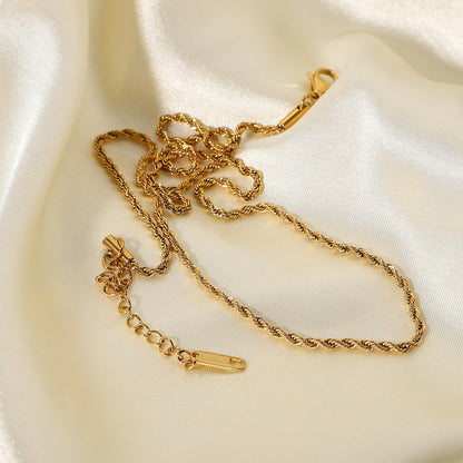 Calle Rope Chain Gold Necklace – view 6