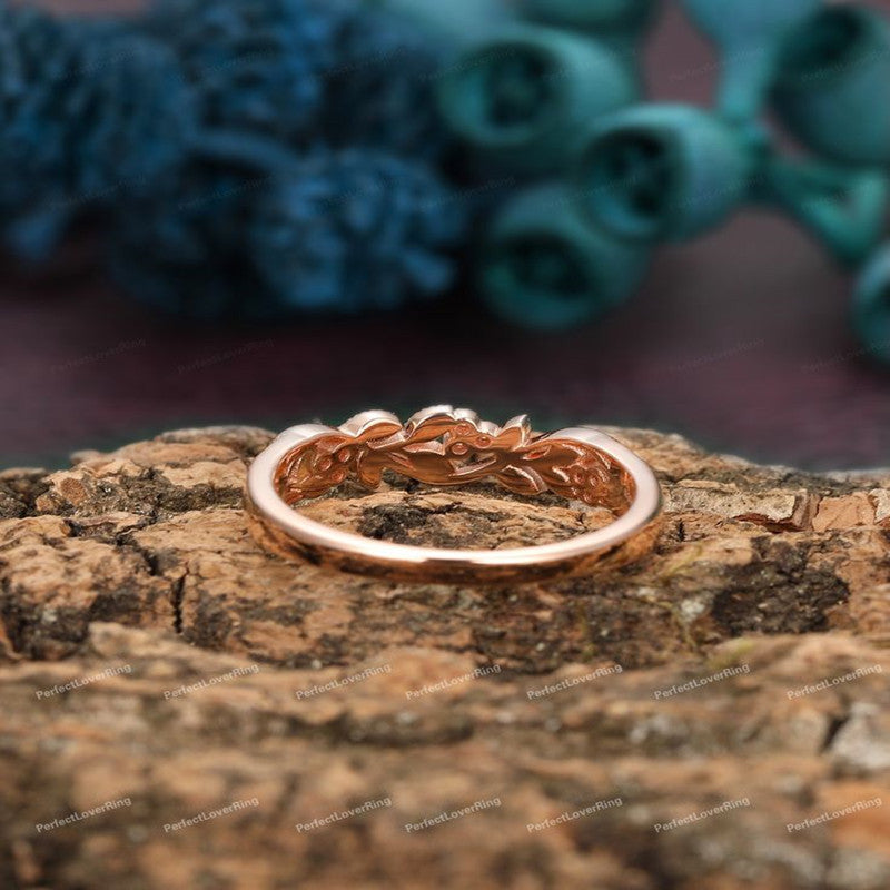 European And American Fashion Flower Hand Jewelry Couple Rings – view 3