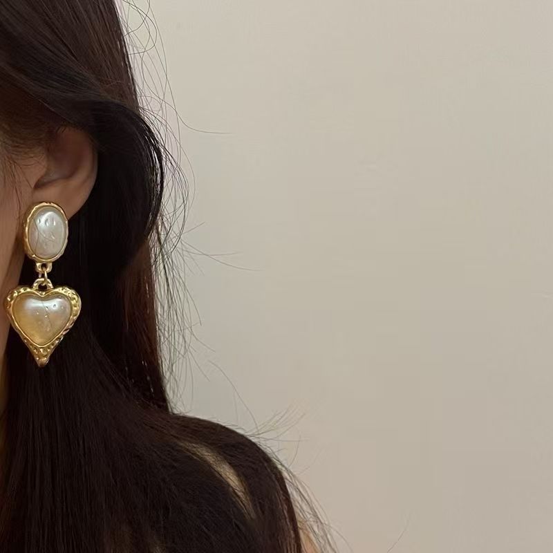 Vintage French Heart Drop Earrings – Imitation Pearl – view 2